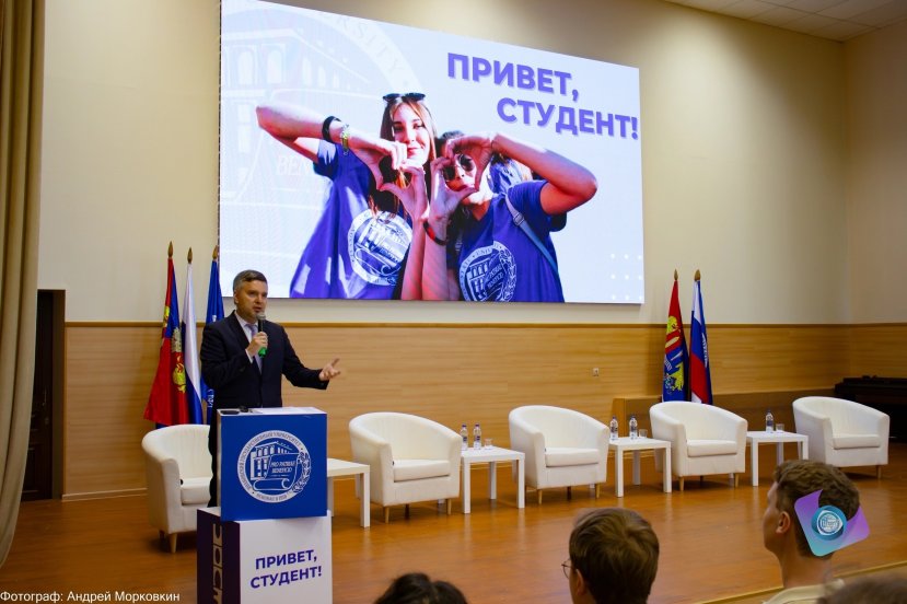 От теории — к практике: как первокурсники покоряли «вертушки» ИвГУ!