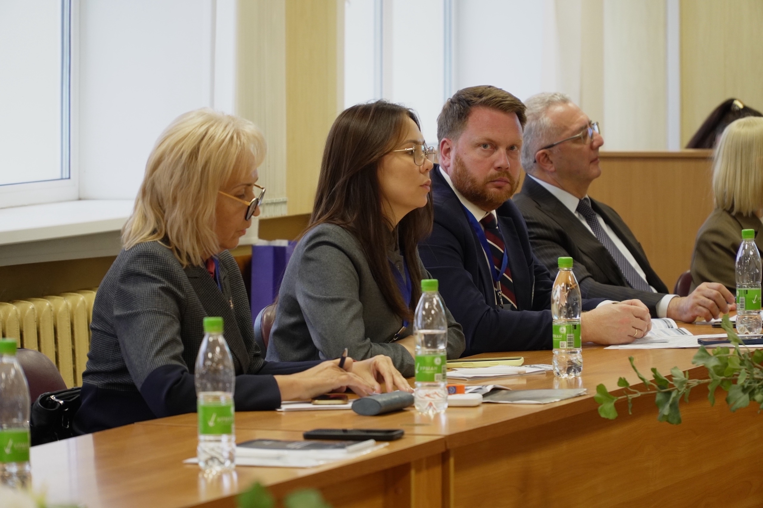 Ректор ИвГУ представил опыт работы Ивановского научного центра РАО на III научно-практическом семинаре региональных научных и научных центров РАО в Казани