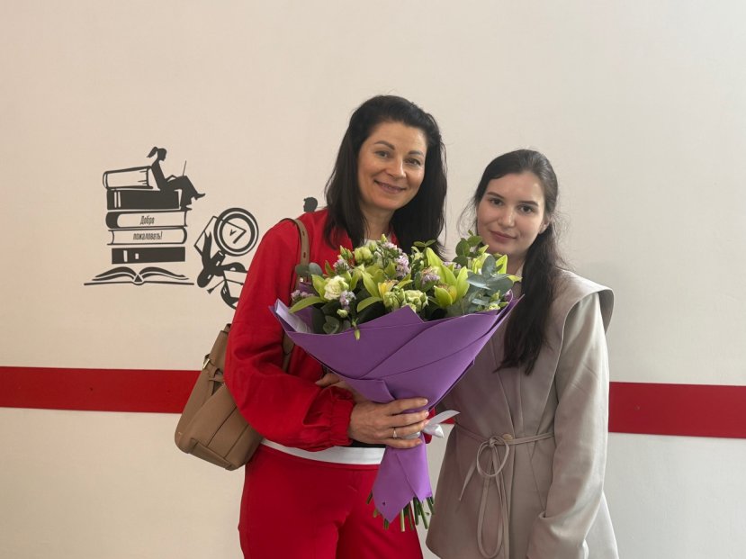 Поздравляем Анастасию Сергеевну Галюченко с блестящей защитой диссертации!