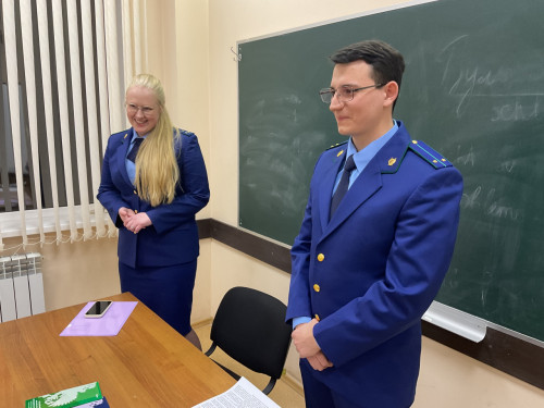Встреча студентов юридического факультета с офицерами Ивановской межрайонной природоохранной прокуратуры